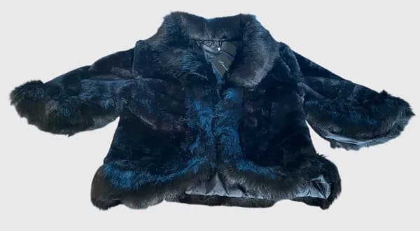 Veste courte en fausse fourrure · L / 40